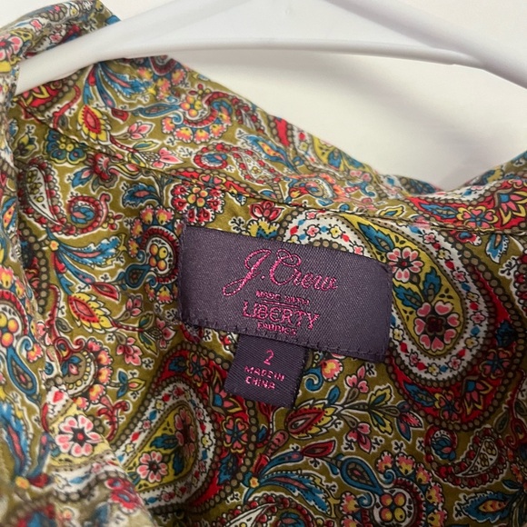 Like new JCREW Liberty of London button-down shirt.  Size 2. - Picture 2 of 2